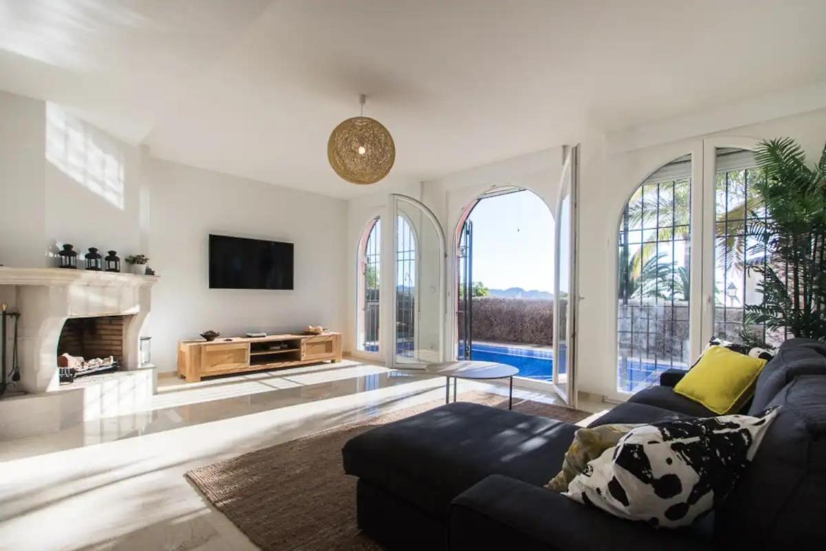 Asia Gardens Villa With Private Pool In Benidorm Cala de Finestrat Zewnętrze zdjęcie